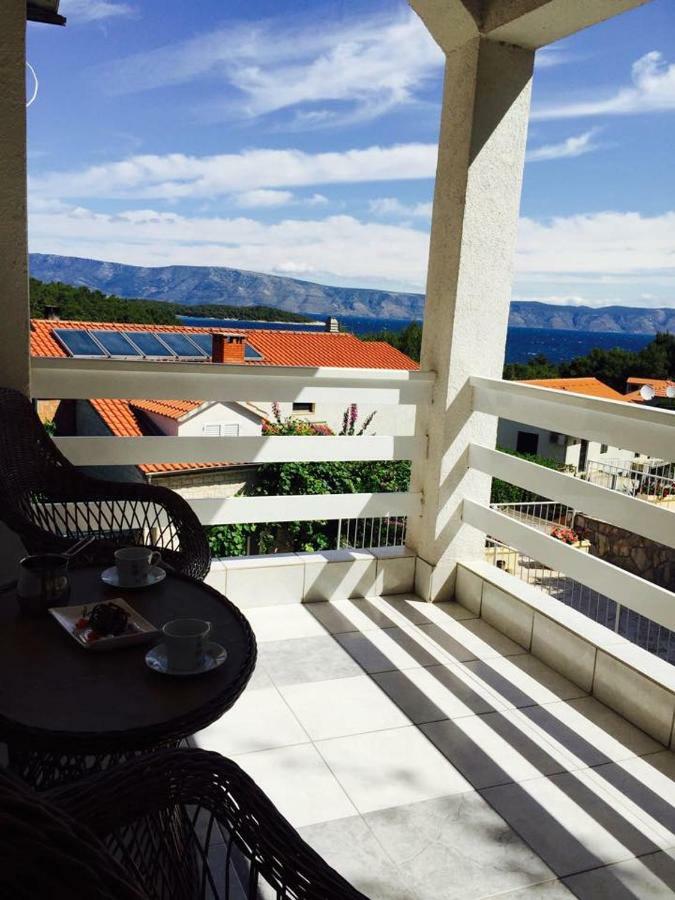 Apartment Seaview Jelsa Racic מראה חיצוני תמונה